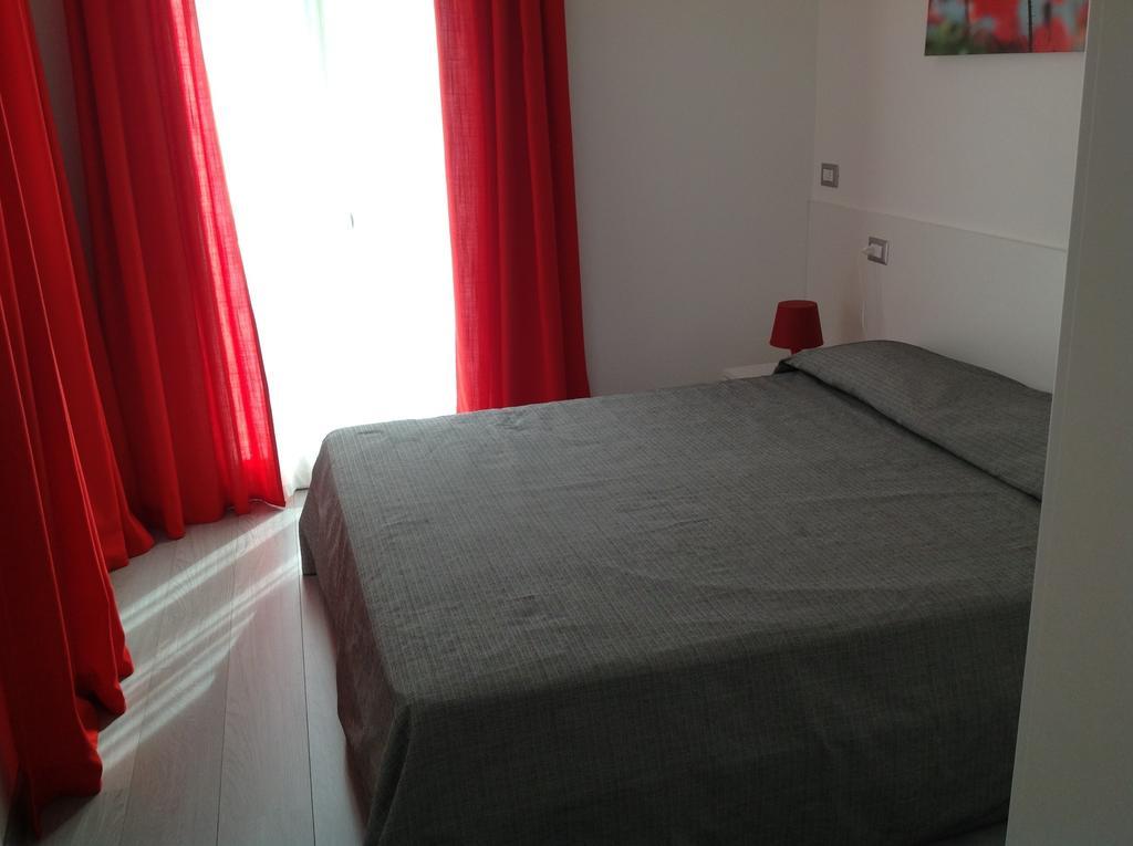 Appartamenti Villa Padania Malcesine Habitación foto