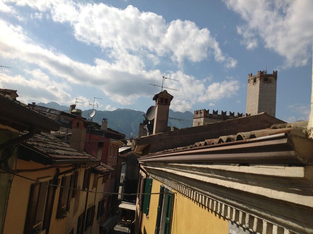 Appartamenti Villa Padania Malcesine Habitación foto